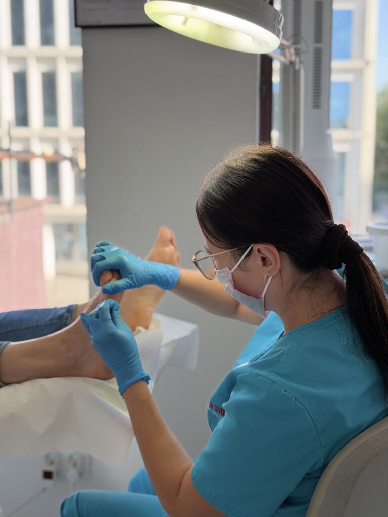 Gabinet podologiczny Pomoc Stopom - profesjonalna diagnostyka i terapie stóp.